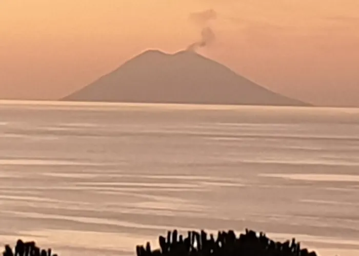 Ferienvilla Bei Tropea Mit Blick Auf Und Liparischen Inseln By Interhome Casa de Férias *